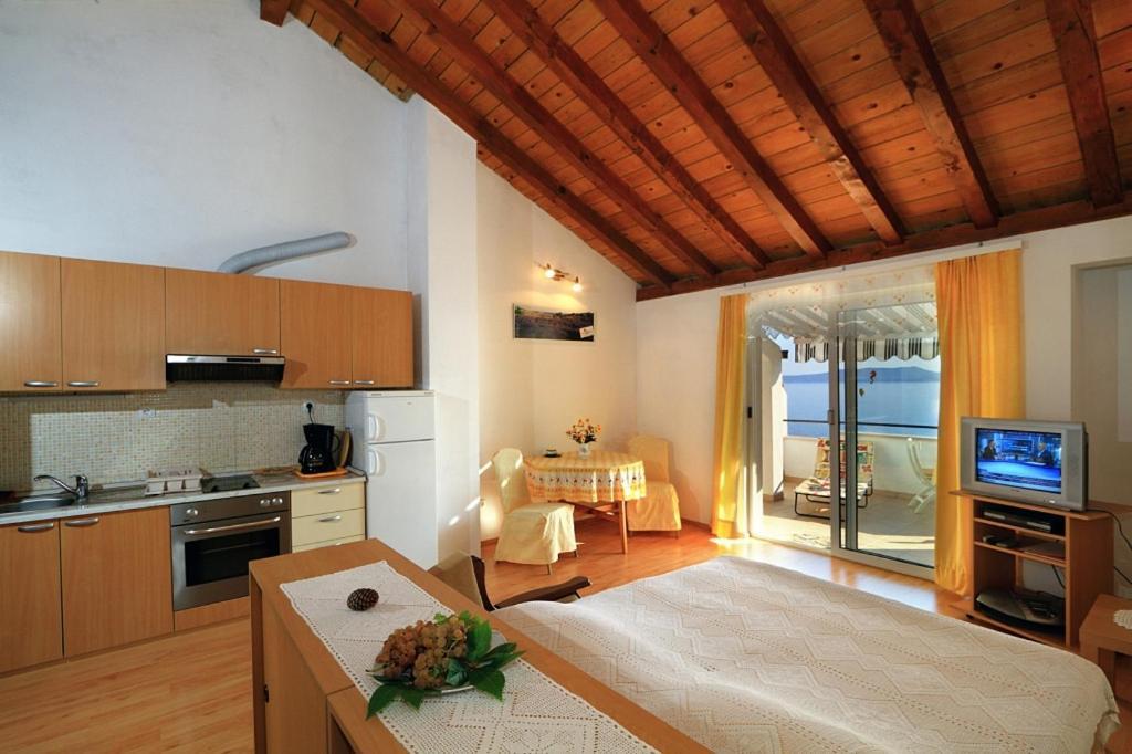 Studio Apartment In Pisak With Seaview, Terrace, Air Condition, Wifi Exterior foto
